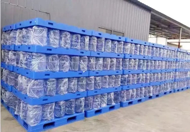https://image.made-in-china.com/365f3j00fQSqkbRJEncW/Factory-Customized-20L-5gallon-Water-Bottle-Warehouse-Heavy-Duty-Rack-Stainless-Plastic-Pallet-for-Stacking-Storage-Bottled-Drinking-Water.webp
