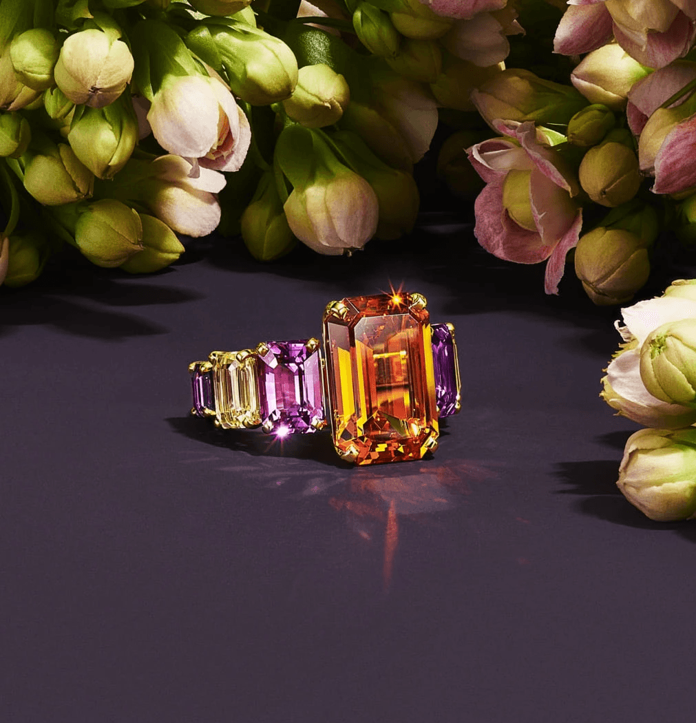 Bague with natural sapphires