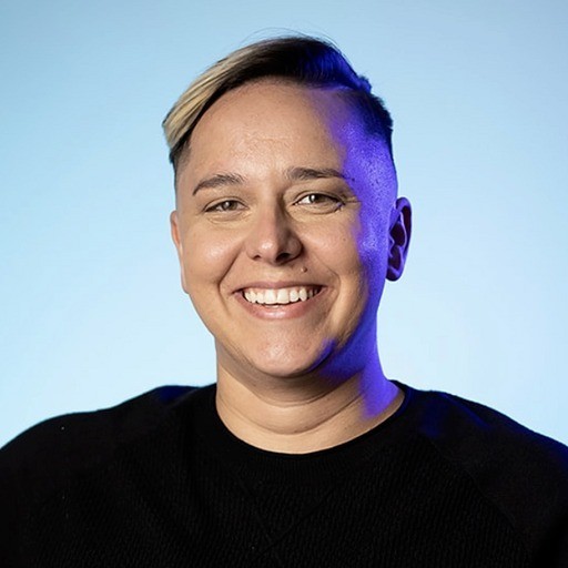 Author portrait of Dani Woolf