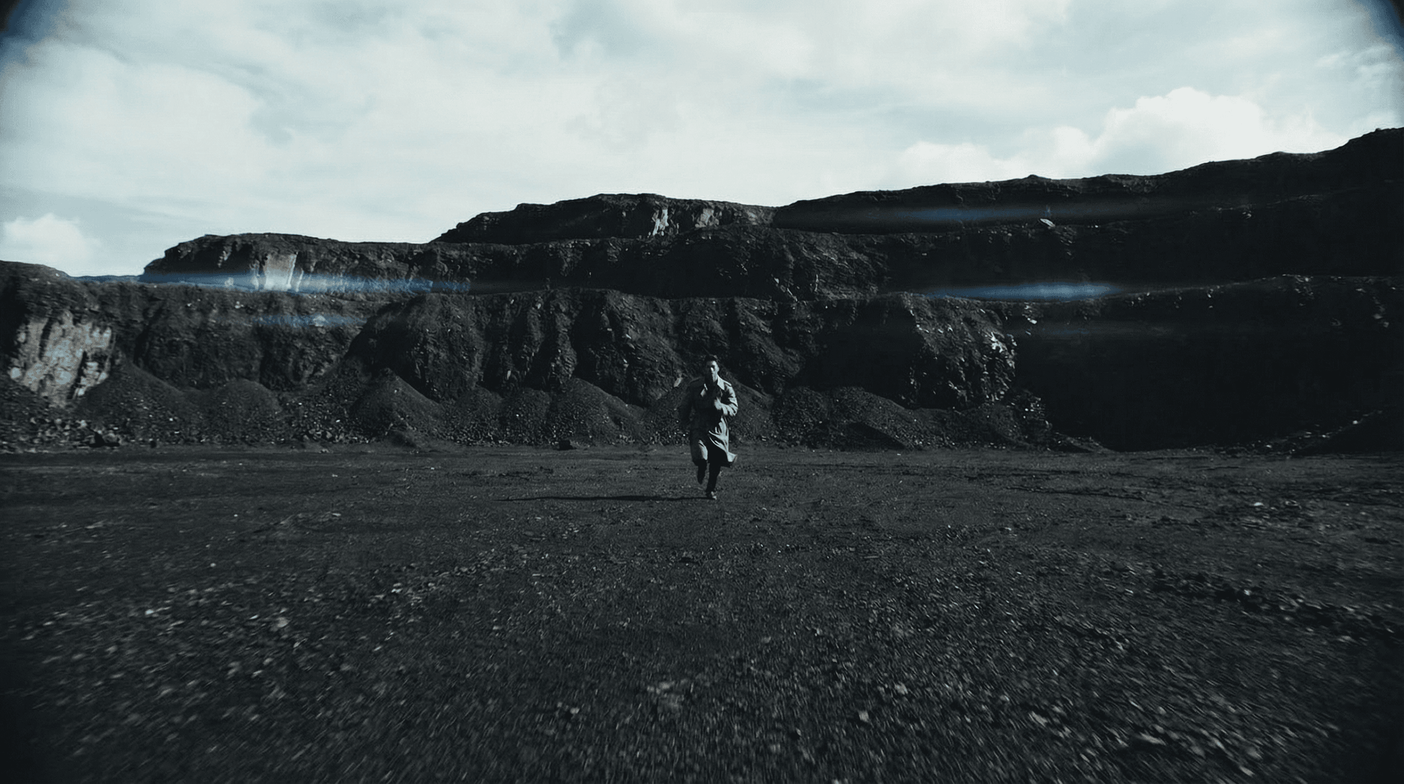 Macro detail of accessory in motion, Volumetric grain injection, Analog film texture emulation, High-End Product Visualization, Engineered by Aventi