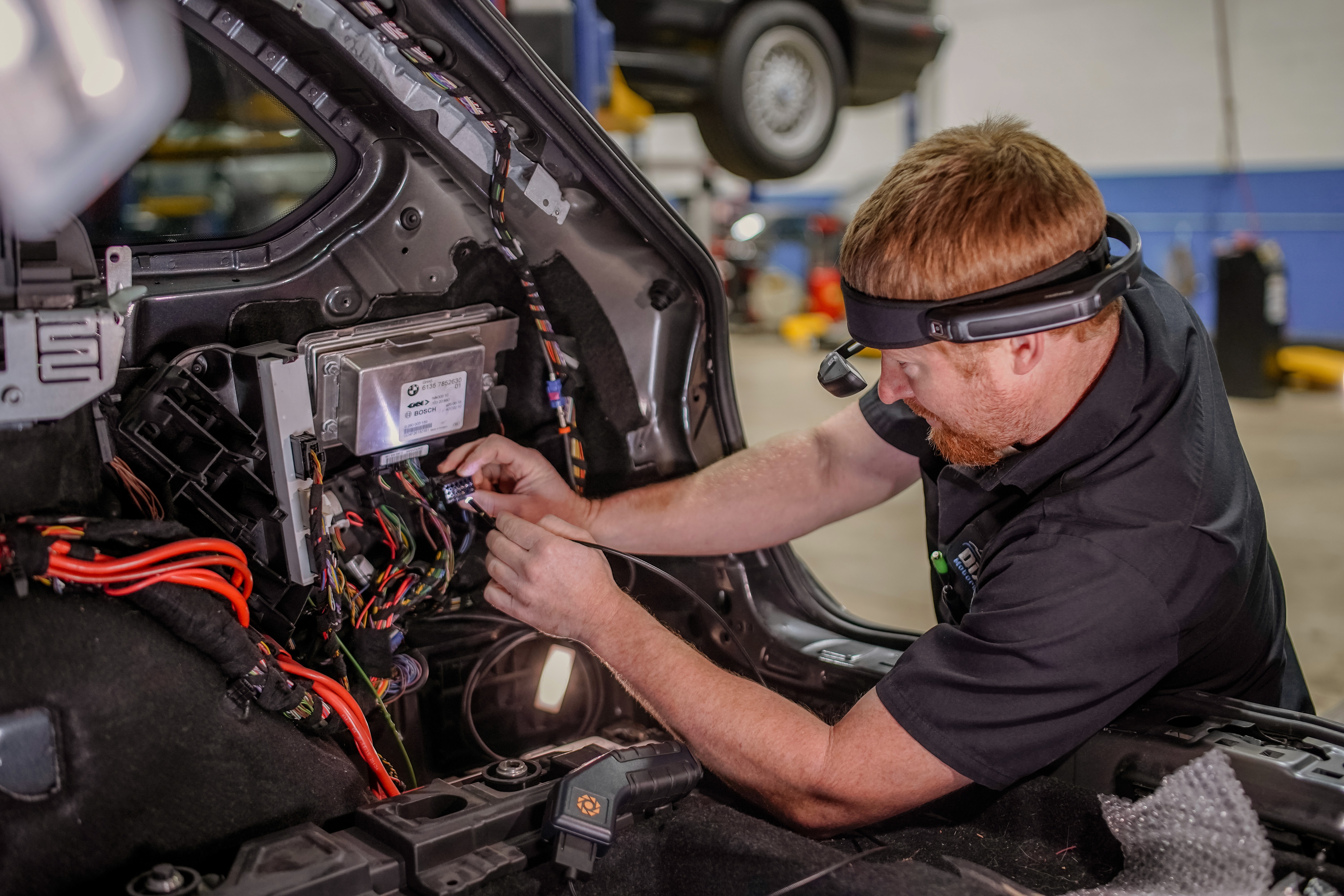 Hands-free diagnostic inspections