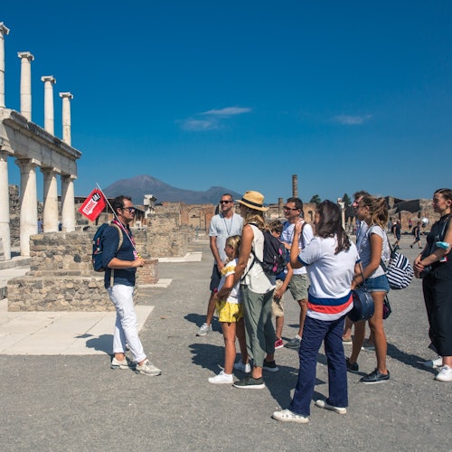Discovering the Forum