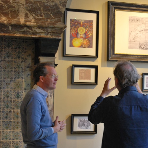 在自由心灵大使馆举办的图像讨论