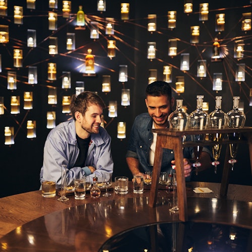 Roe & Co Distillery: Flavours Experience + Drink tickets in Dublin