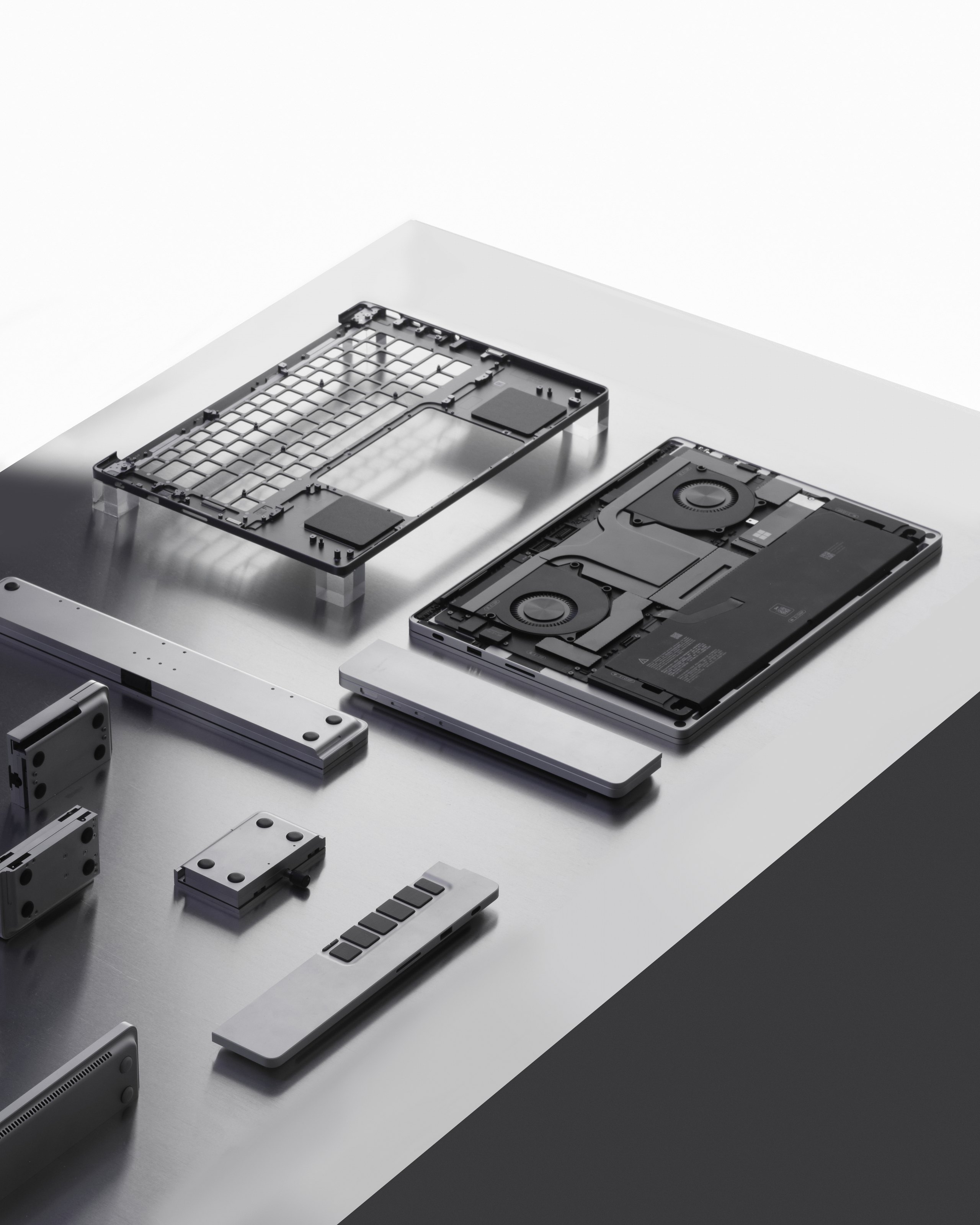 Surface Laptop Ultra