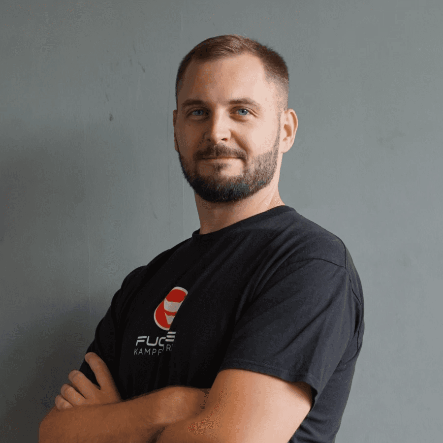 Markus, Trainer im Fuchs Kampfsportstudio, spezialisiert auf Krav Maga