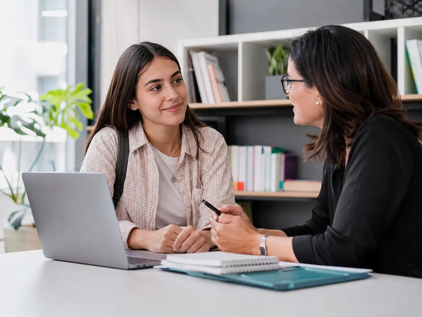 Student-focused accommodation in Europe support during a one-to-one consultation with a prospective student