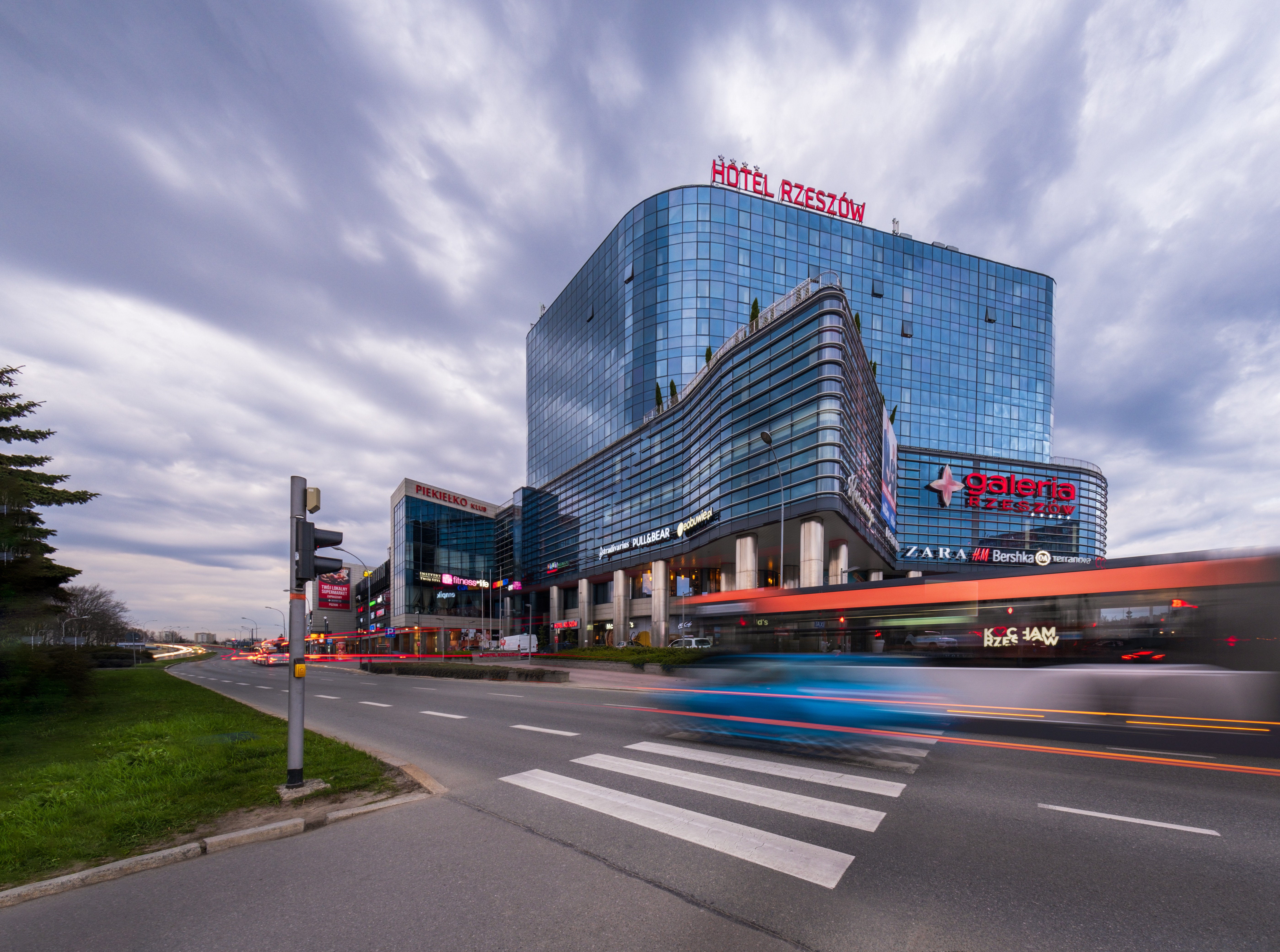 Nowy Hotel Rzeszów, autor Mateusz Głuszek, Rzeszów, woj. podkarpackie