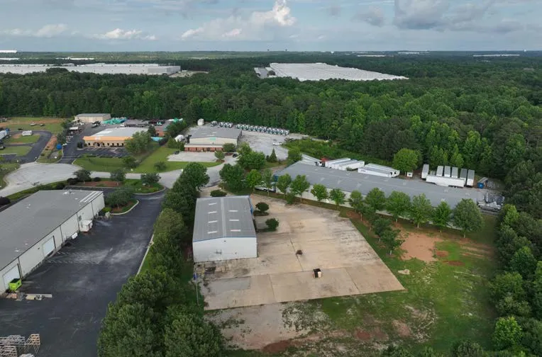 Site plan for 2000 Meredith Park Drive, McDonough, GA, with the property boundary outlined