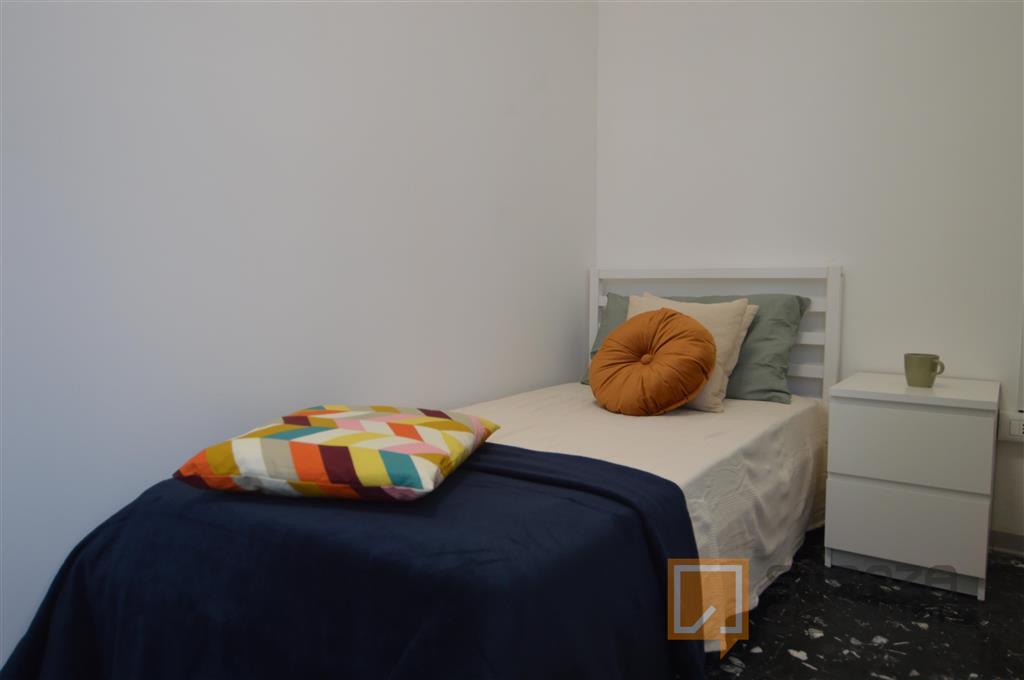 Stanza di 9 mq in Vicolo Franco Villa, Reggio Nell'Emilia