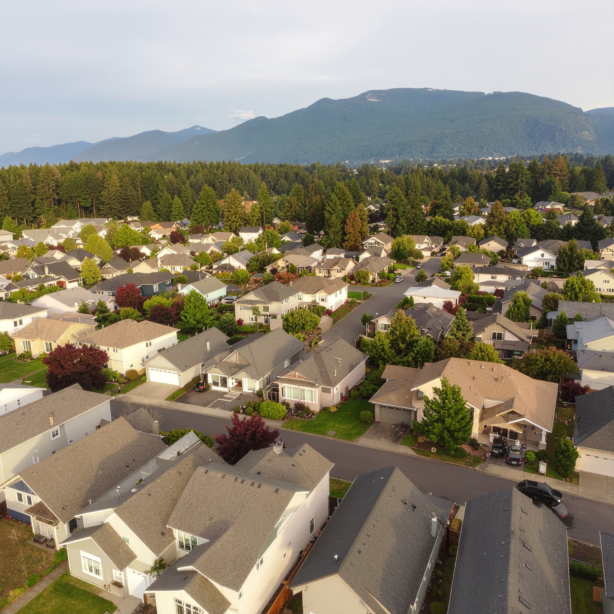 drone shot of suburban neighborhood in the Rogue Valley