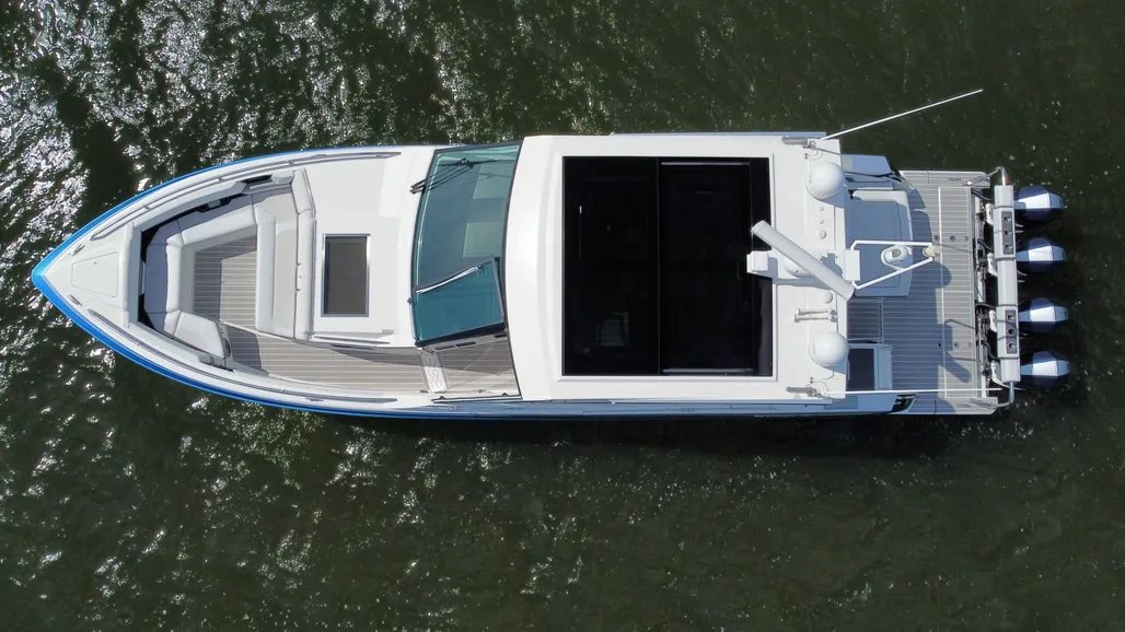 Boat thumbnail 8