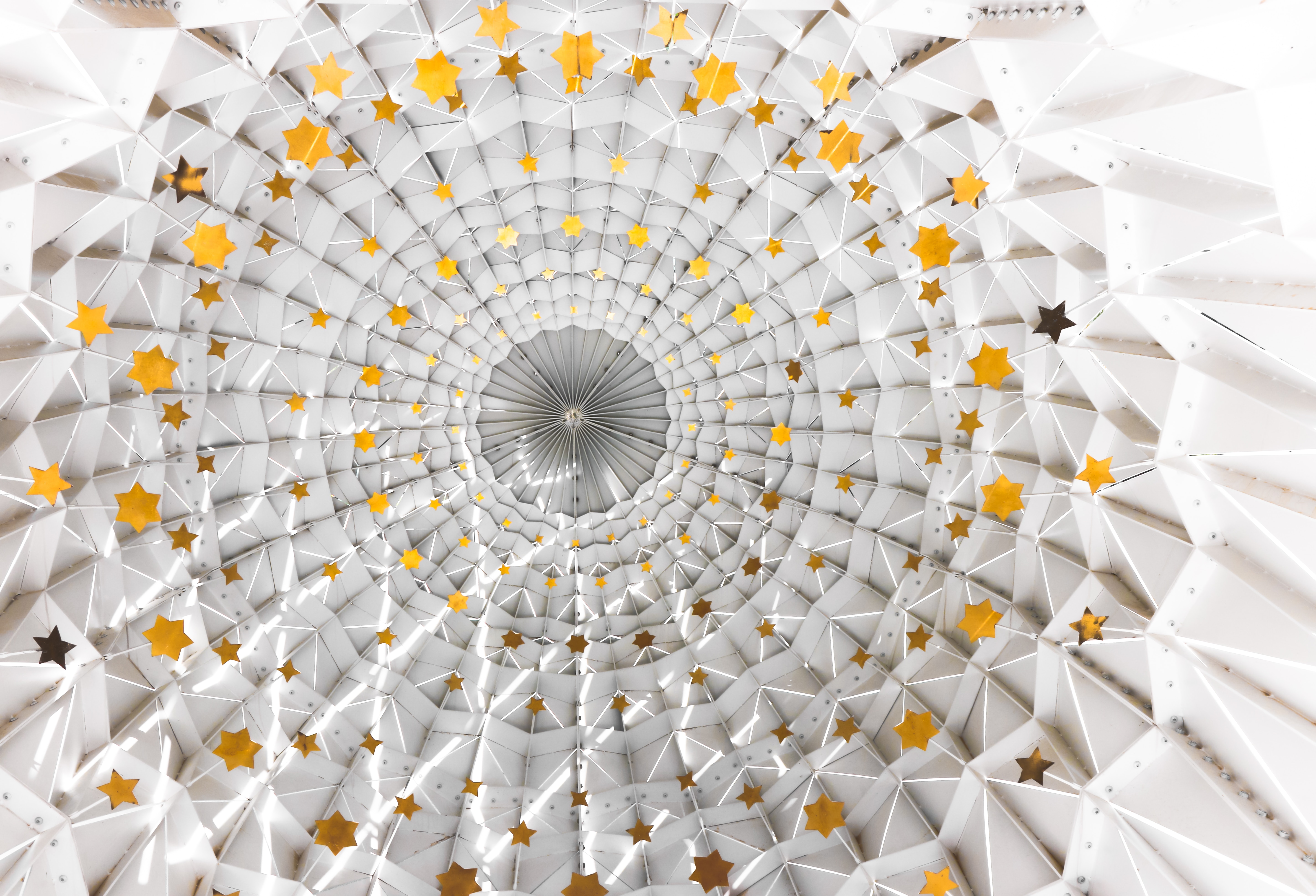 Roadmap de desenvolvimento de carreira com marcos de crescimento e metas