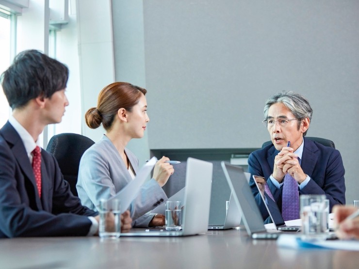 flexible executive assistant support helping business leaders focus on important strategic work