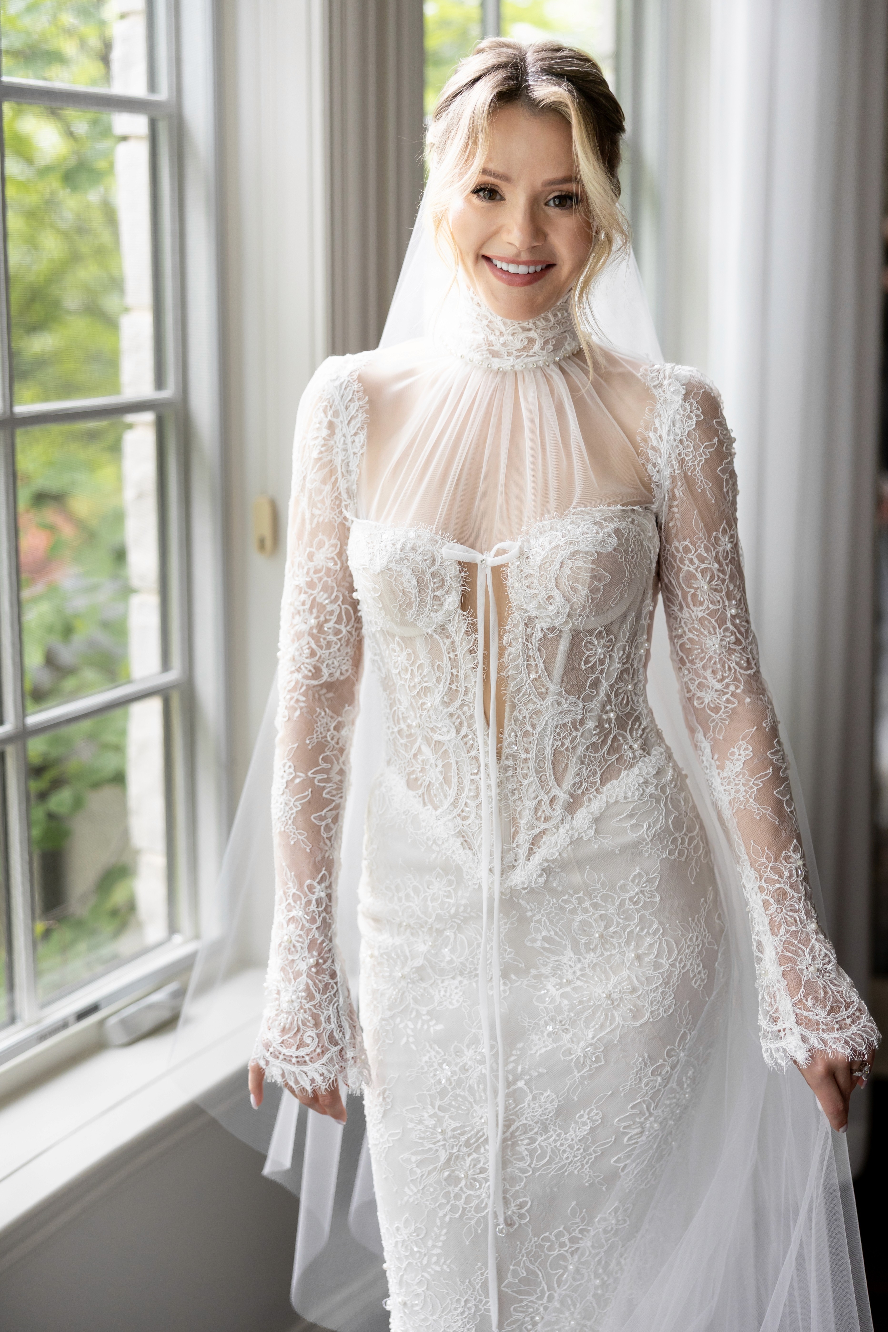 Luxury makeup artist in Chicago creating refined bridal and editorial beauty looks for Anastasiia Beauty.