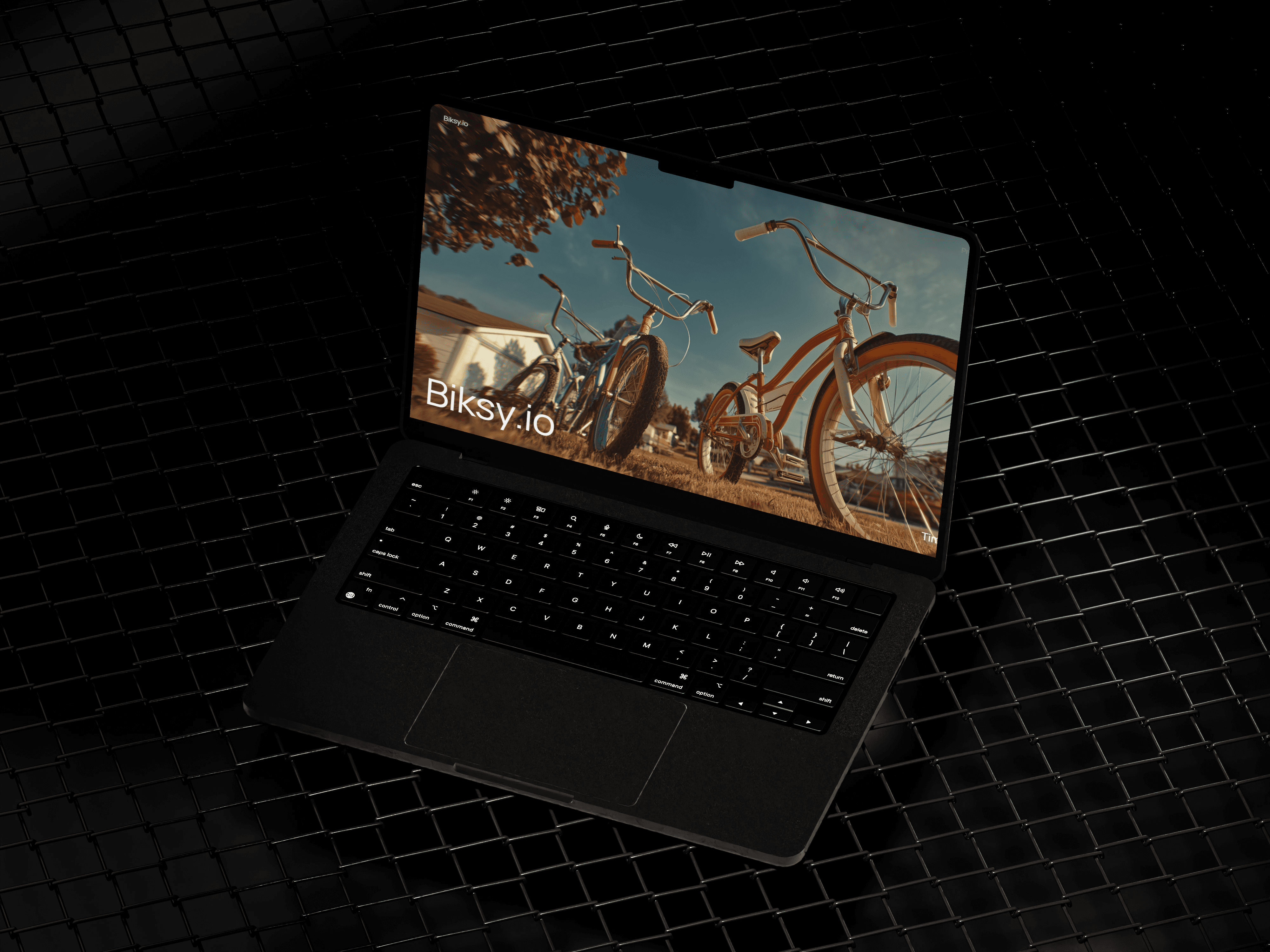 Pilt Macbookist, millel on veebileht jalgratastest.