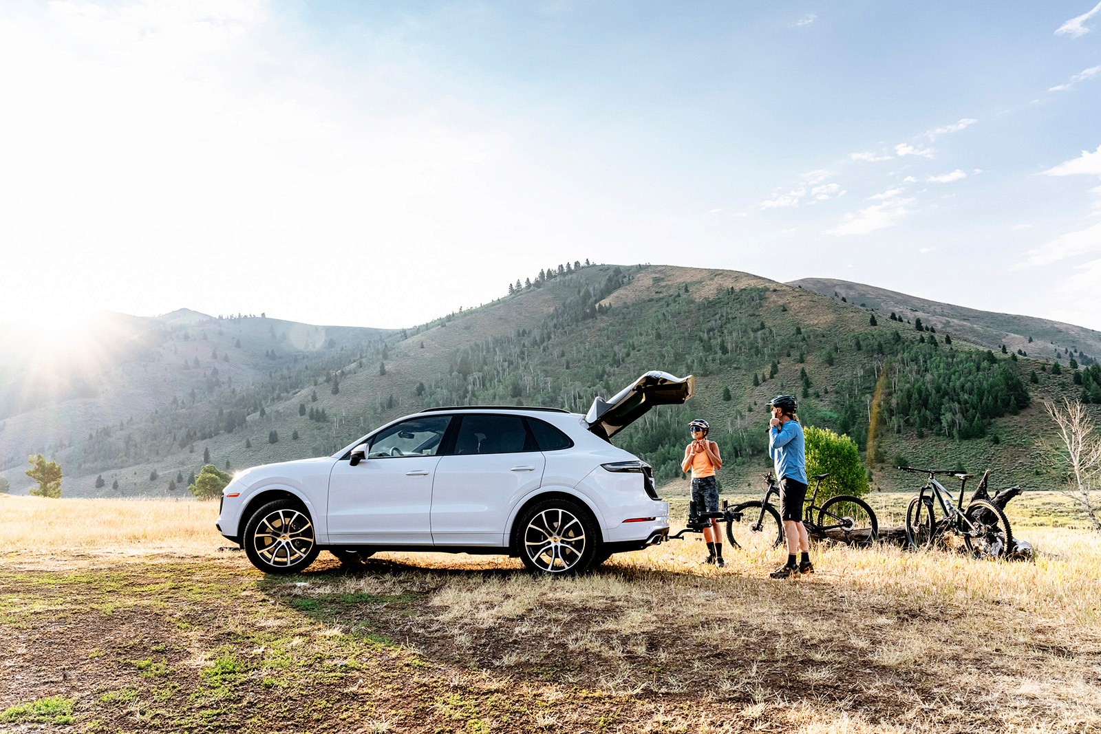 mountain biking with Porsche Cayenne