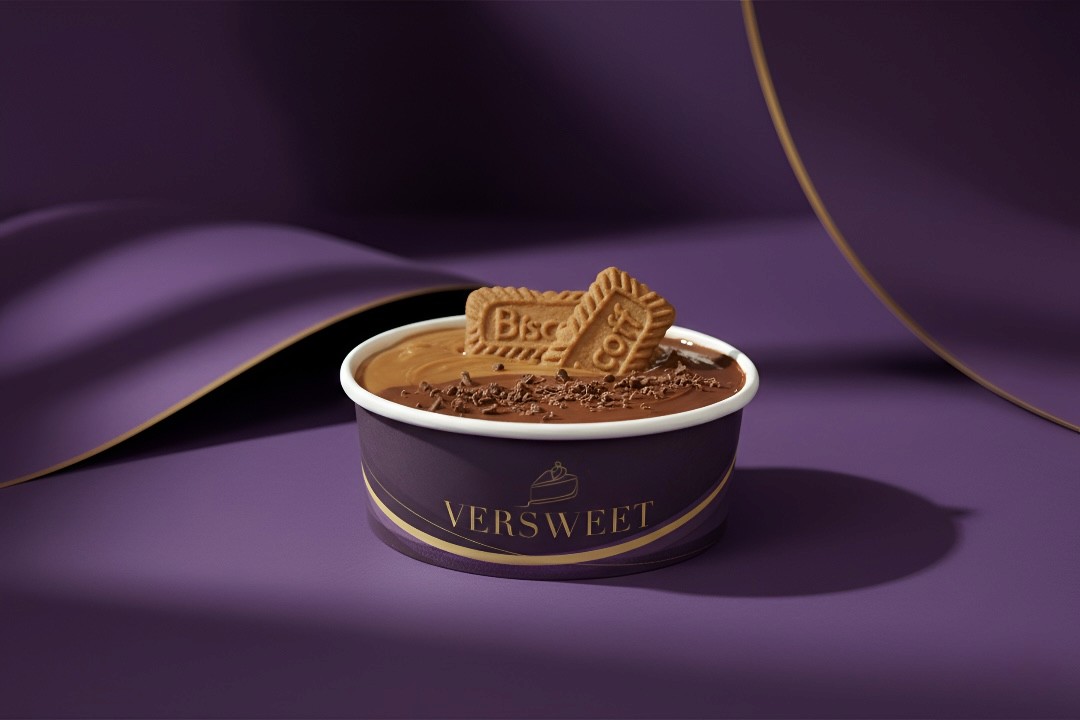 Close-up of matcha latte with heart latte art