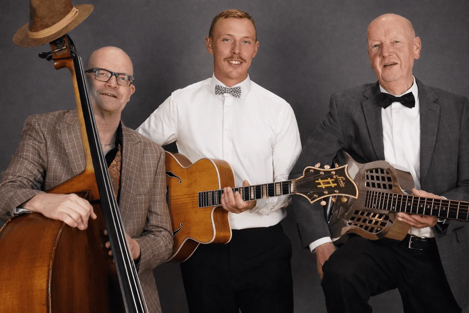 Sunset-serenaders-band-image