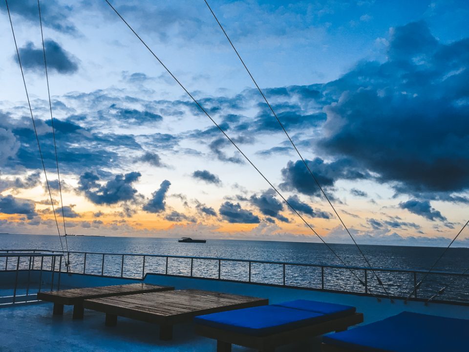 Sailing the Maldives – Drinks, evenings and the vibe