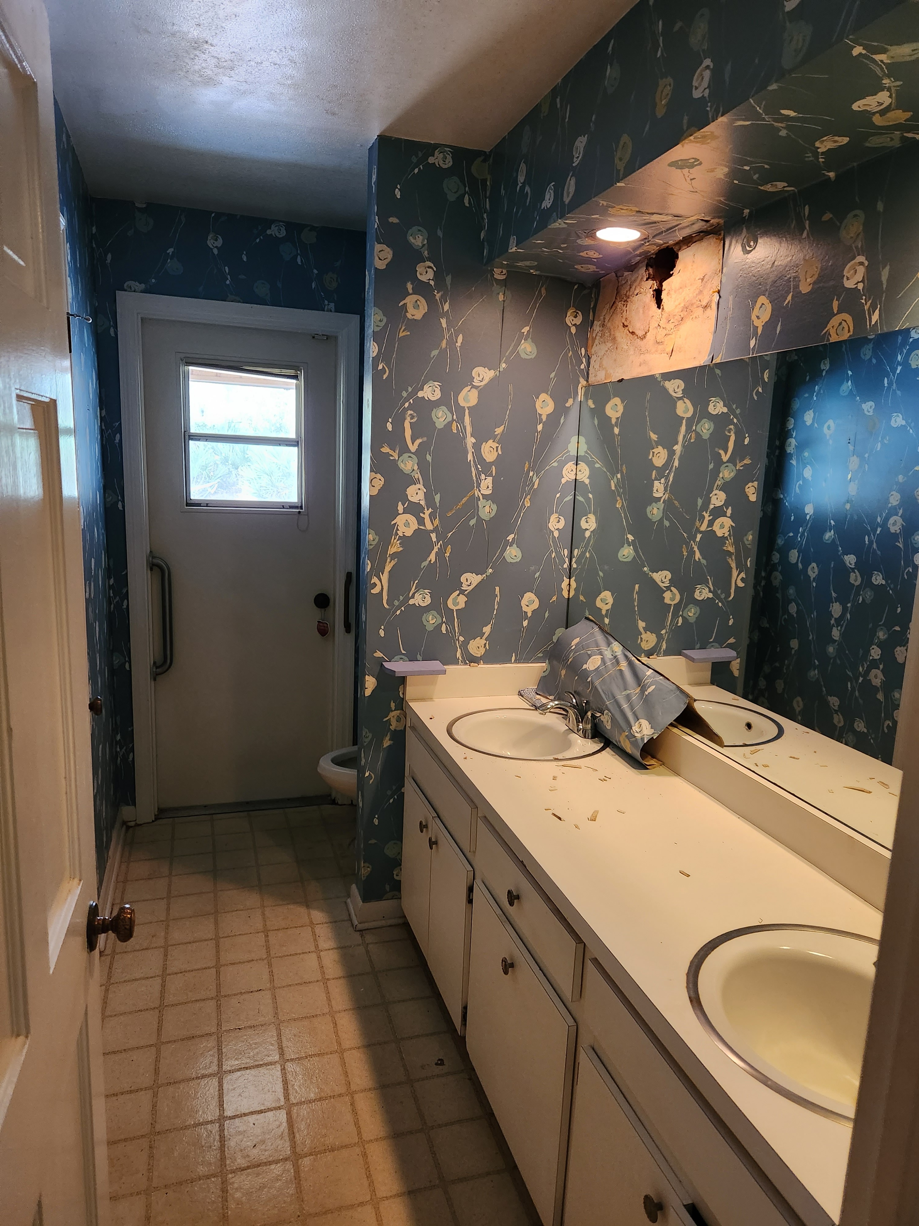 flame bathroom before