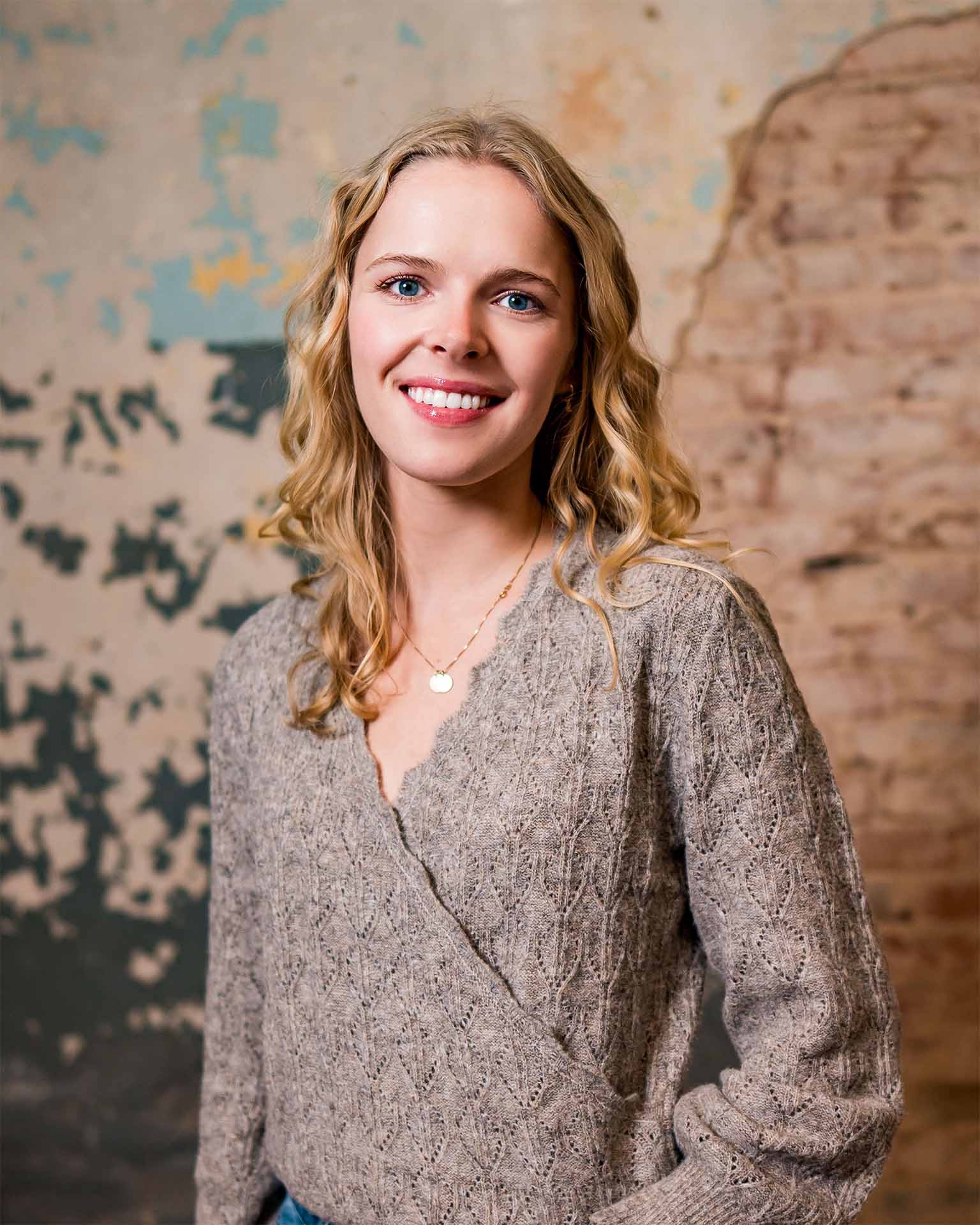 Anna Gingery - Graphic Designer