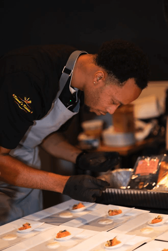 kamal plating food