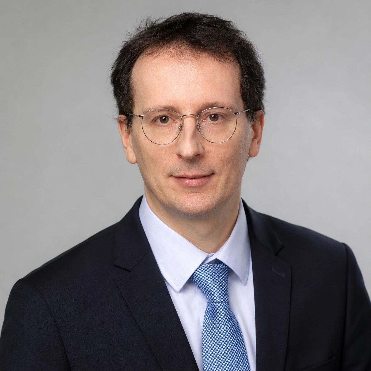 Prof. Dr. Simon Stringer, Board of Governance – AI Engineering, portrait for academic and professional profile