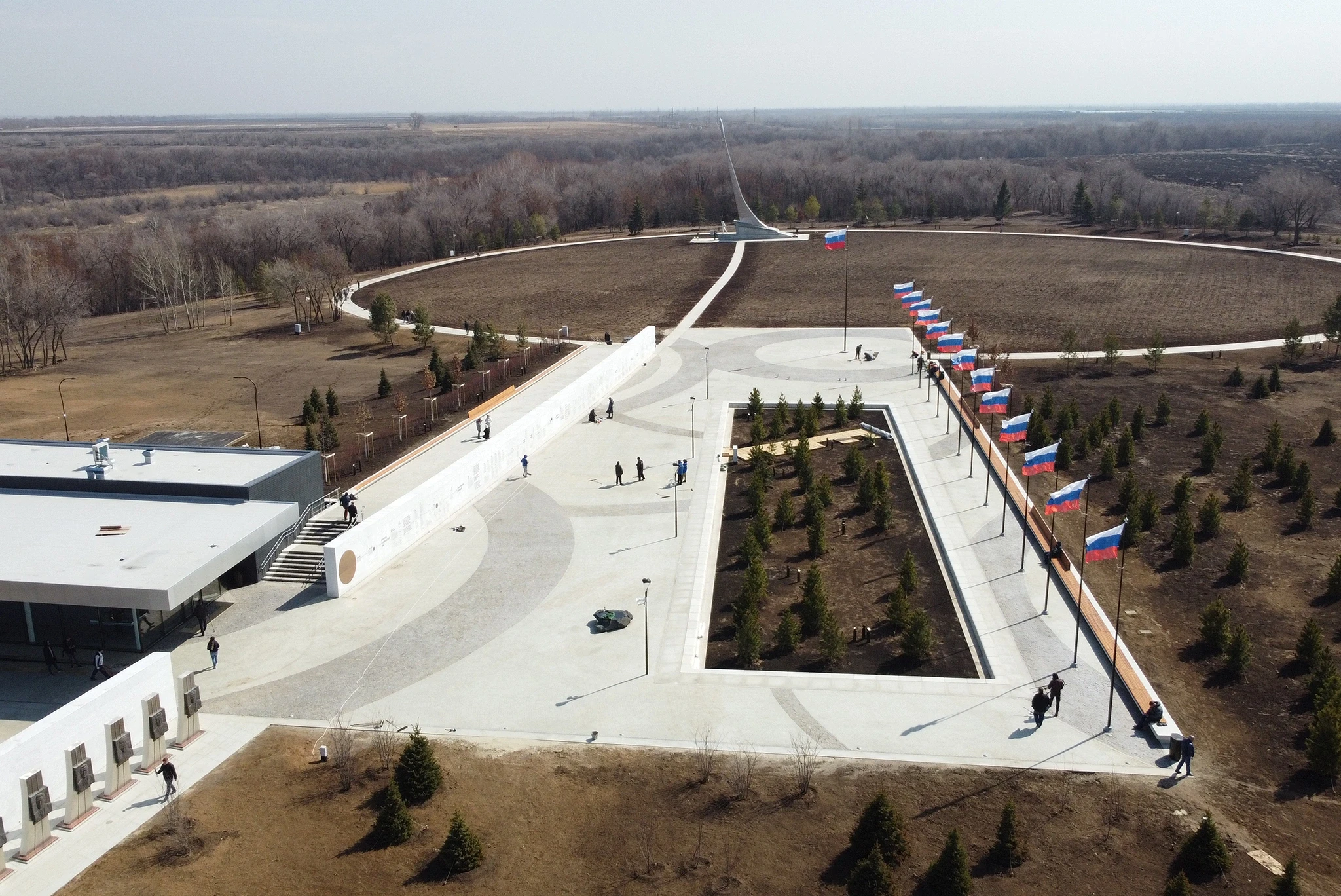 Space Conquerors Memorial Park — visitor experience and memorial journey design 