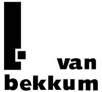 Logo van Van Bekkum met verticale lijn en vierkant, tekst 'van bekkum' eronder.