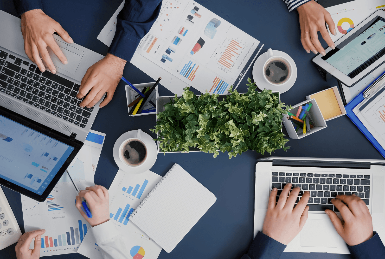 CPQ Software ROI: What SaaS Teams Should Expect (and How to Maximize It)