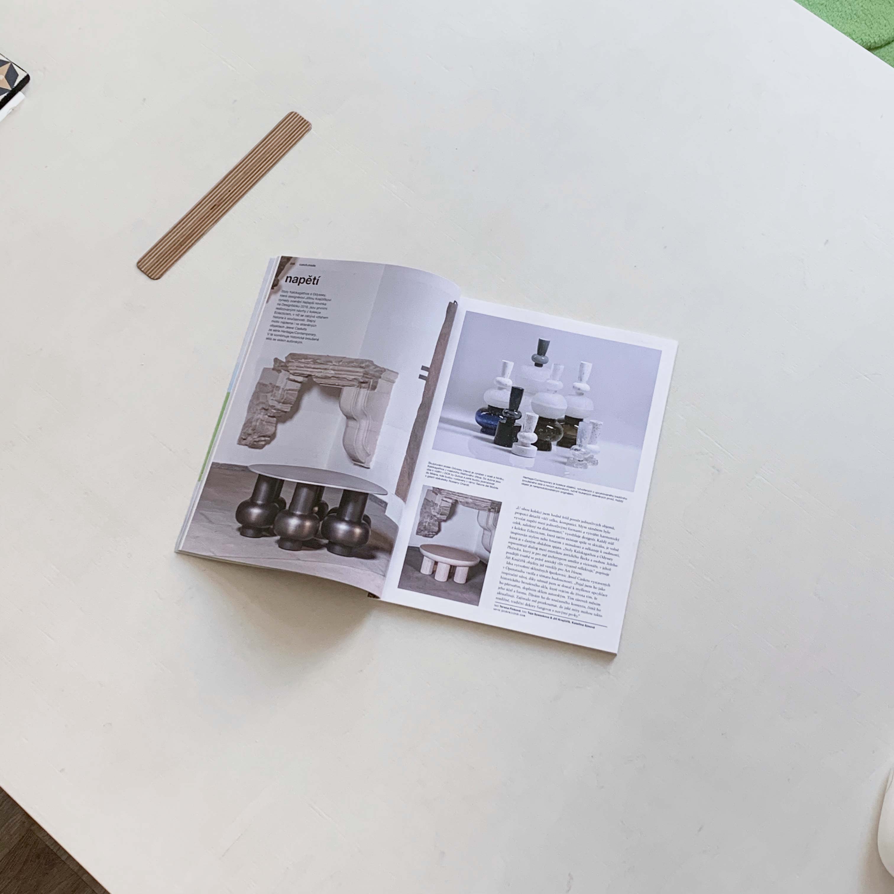 Dolce Vita magazine article featuring Odyssey and Kalokagathos tables by Jiří Krejčiřík