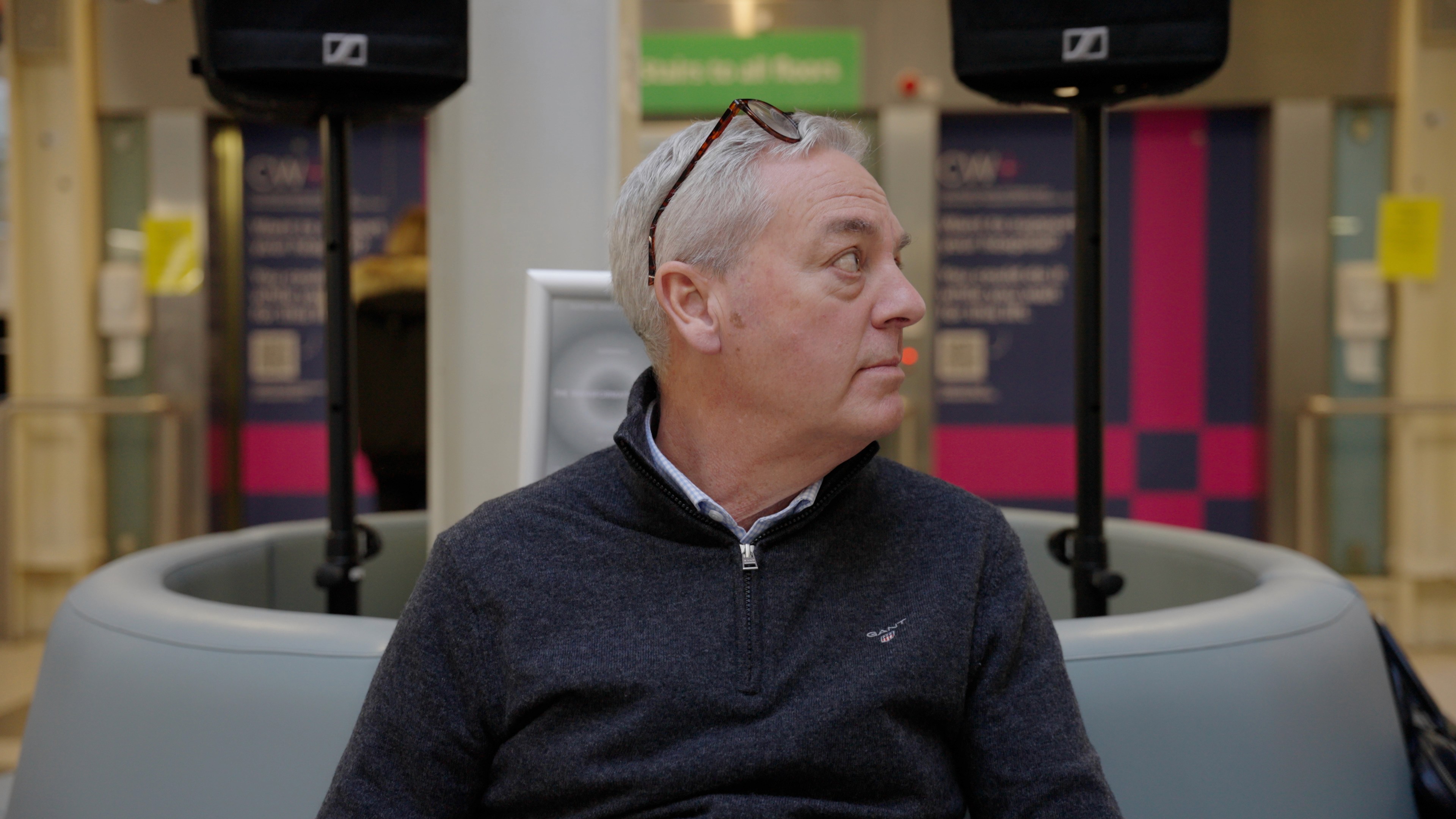 Image of a rapper with headphones