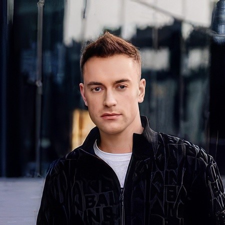 Portrait of Alex Stygar, Advisor at Linqa.