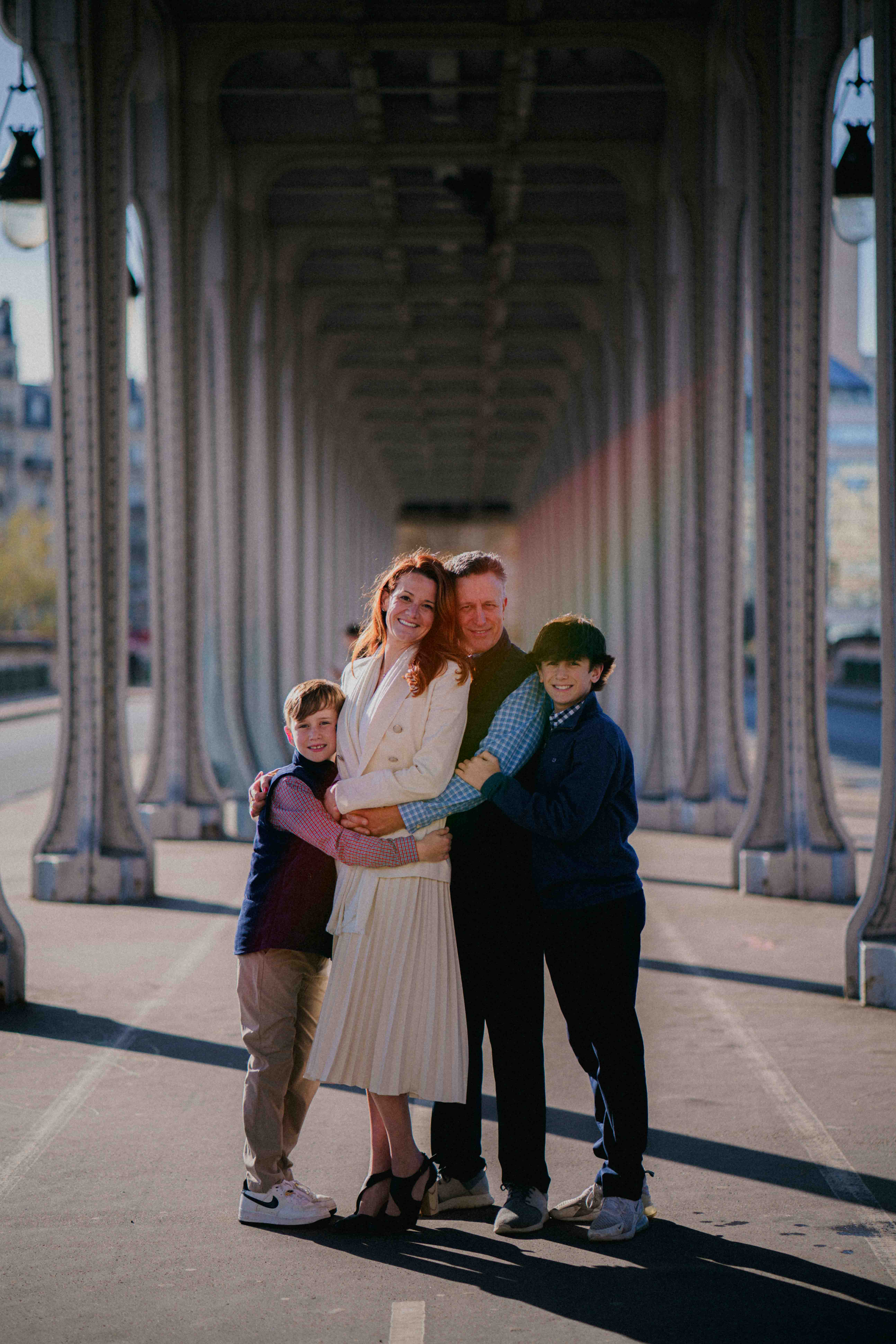 Paris Photographer - LeParisPro. Weddings, engagements, proposals, lifestyle and fashion photoshoots.