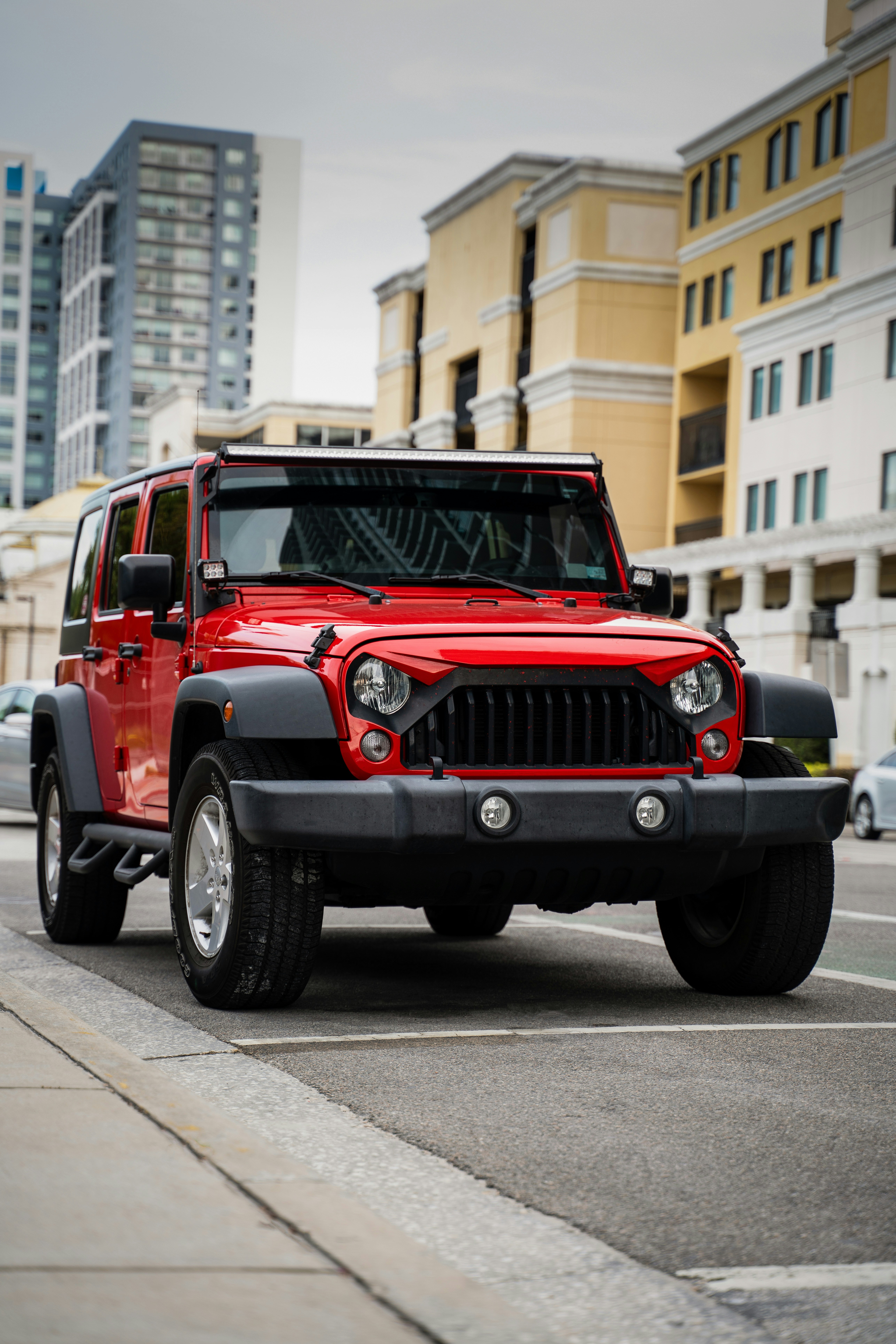 A red Jeep