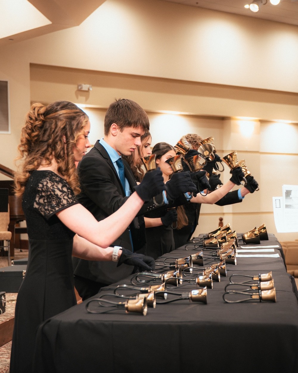 Handbells ensemble at the state competition