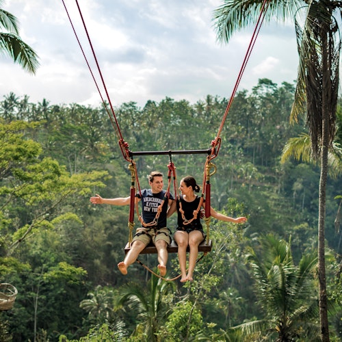 巴杜尔山：日出吉普车探险 & 丛林秋千票，金塔马尼