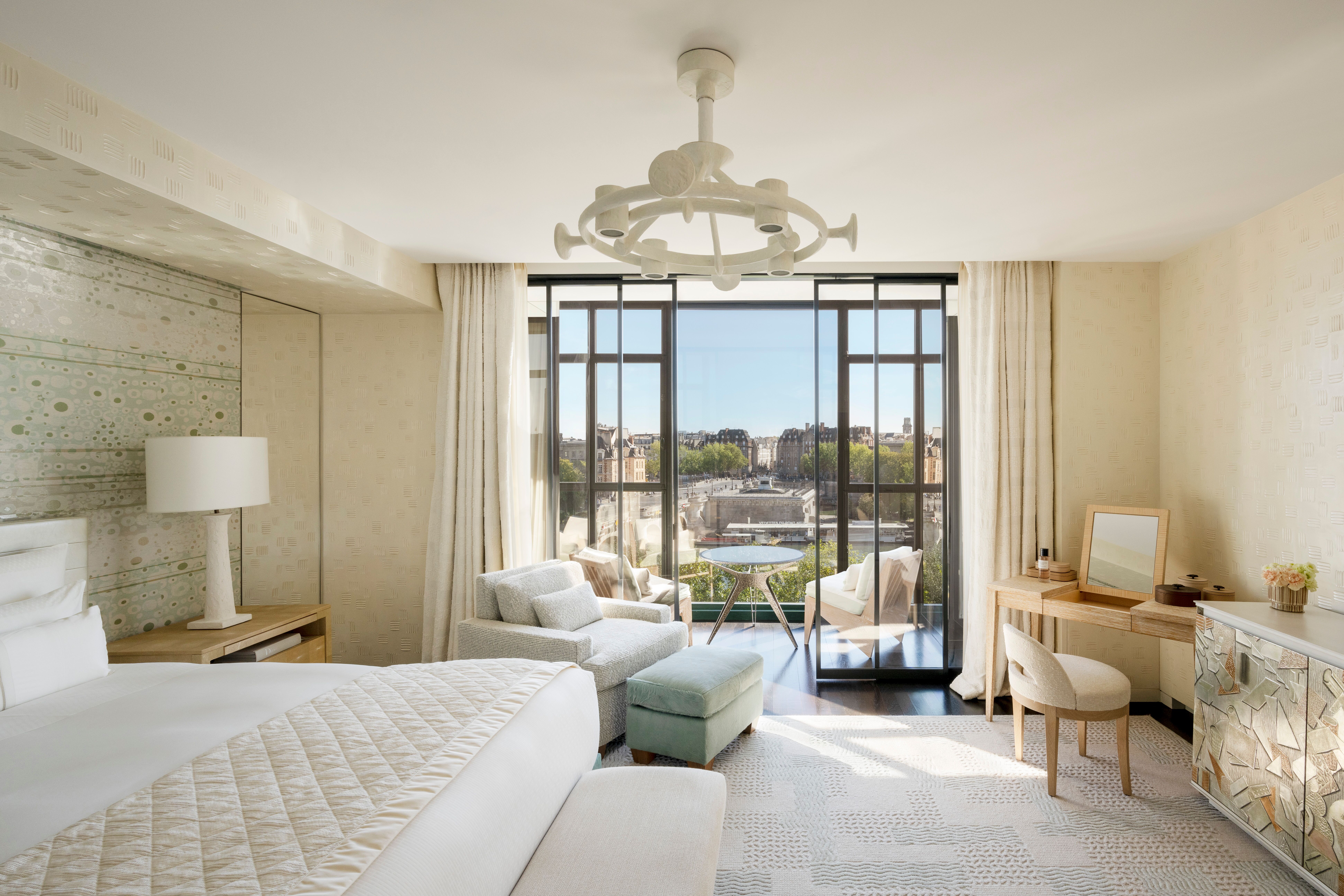 room cheval blanc paris