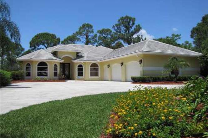 1995 New Roof Construction in Reserve Plantation, PGA Village, Port St Lucie with Entegra Flat Broomswept Tile in Natural Gray
