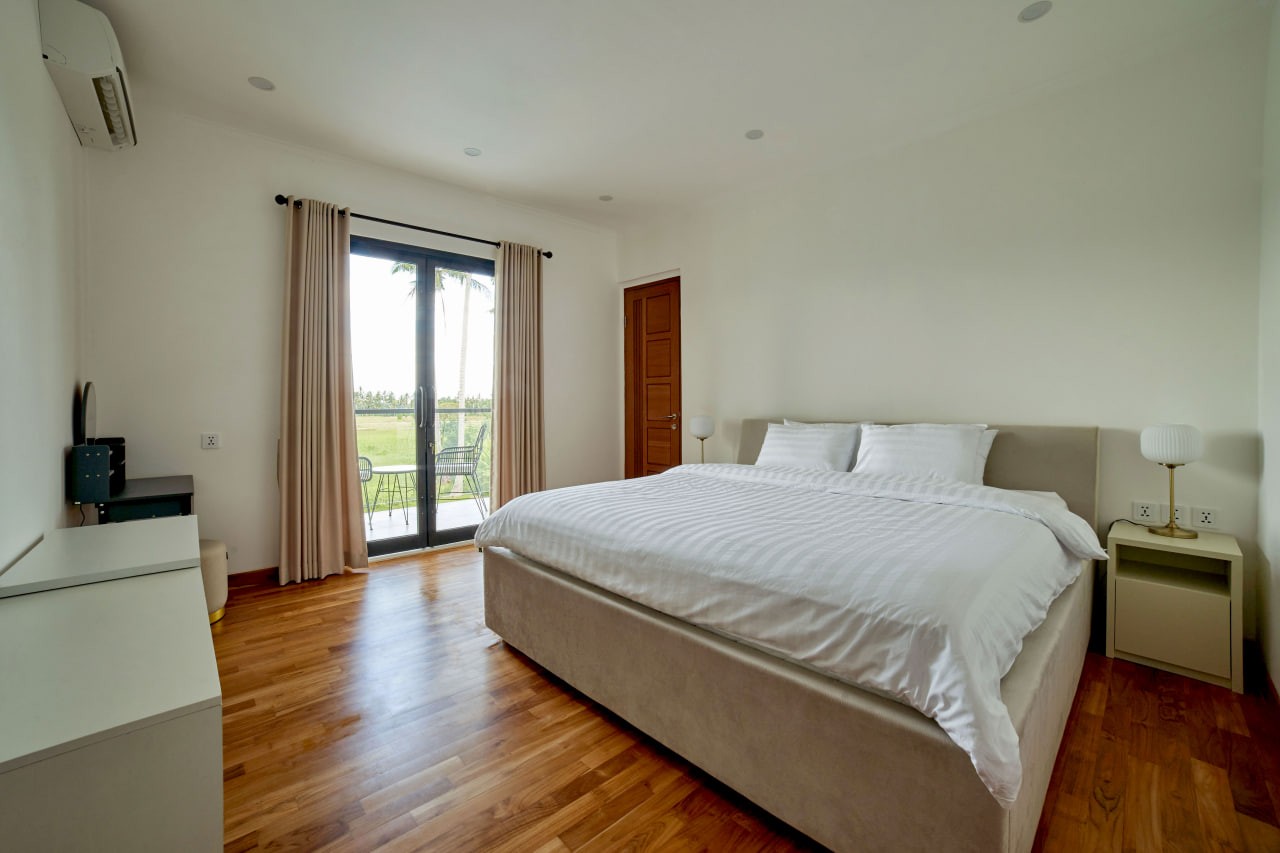 3-bedroom villa with jungle and rice field views in Ubud