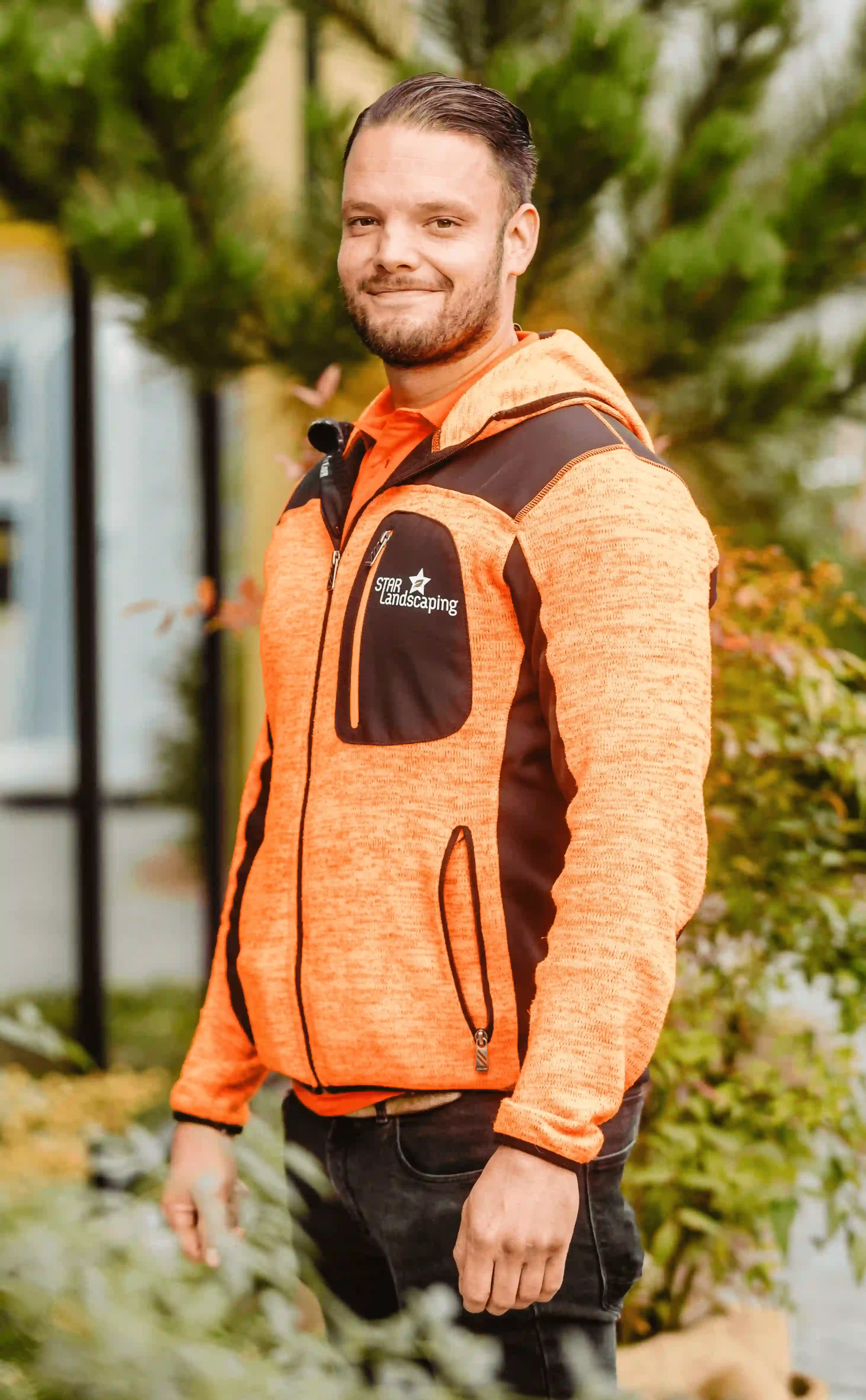 Maurice - hovenier van hoveniersbedrijf Star Landscaping te Cuijk