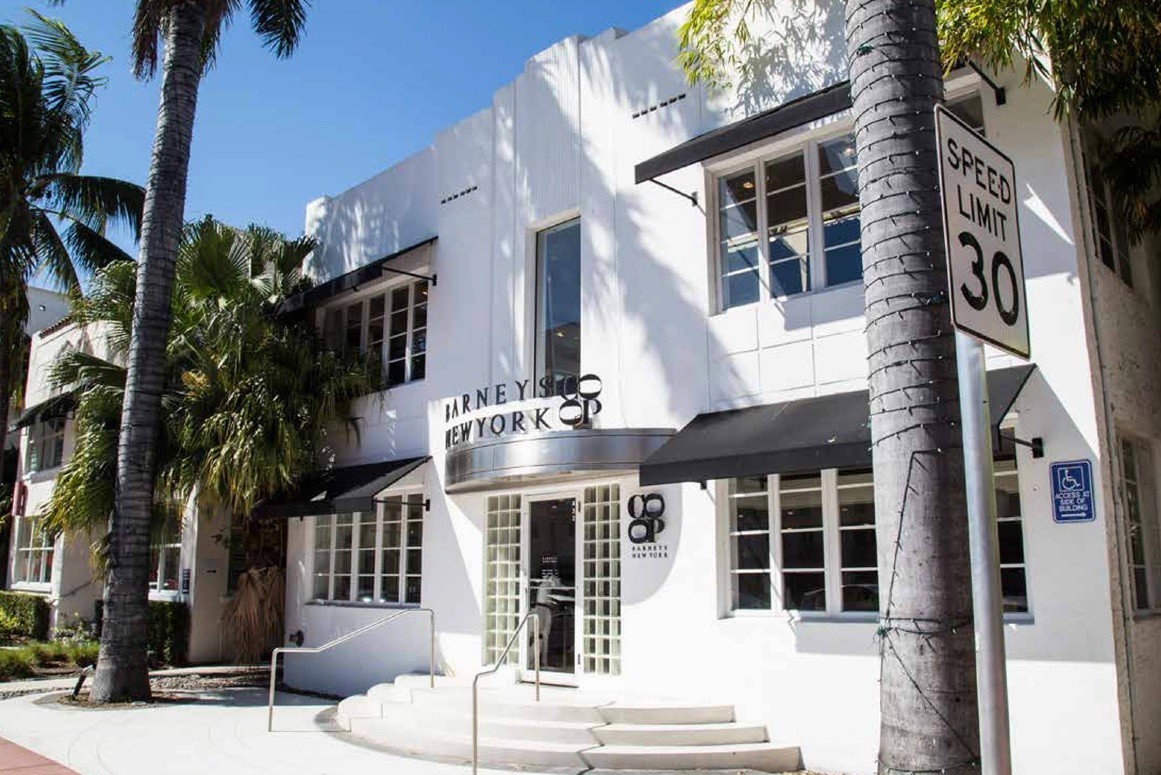 2 story retail/restaurant building in the Historic Art Deco Fashion District at 832 Collins Ave on Miami Beach.
