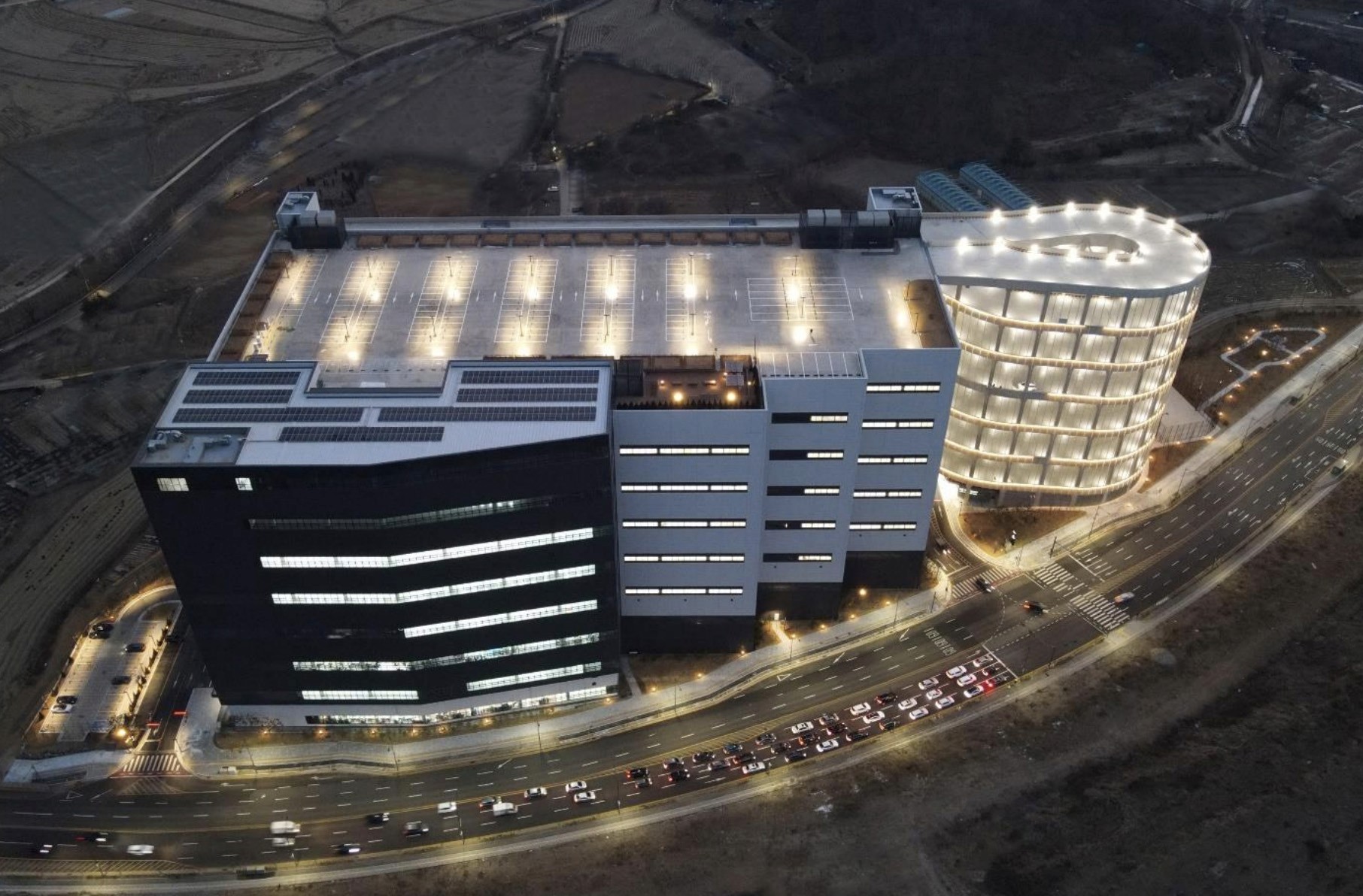 Climate-controlled art storage facility in Incheon Seoul with viewing rooms