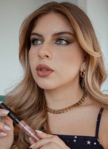 Maquillaje de Navidad Cami Dust