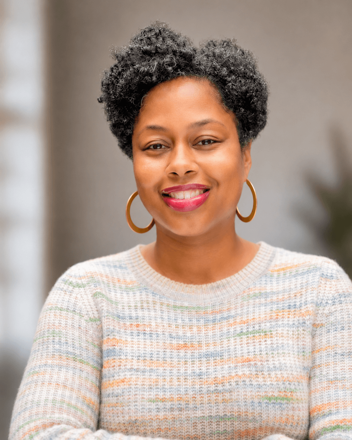 woman on focus photography