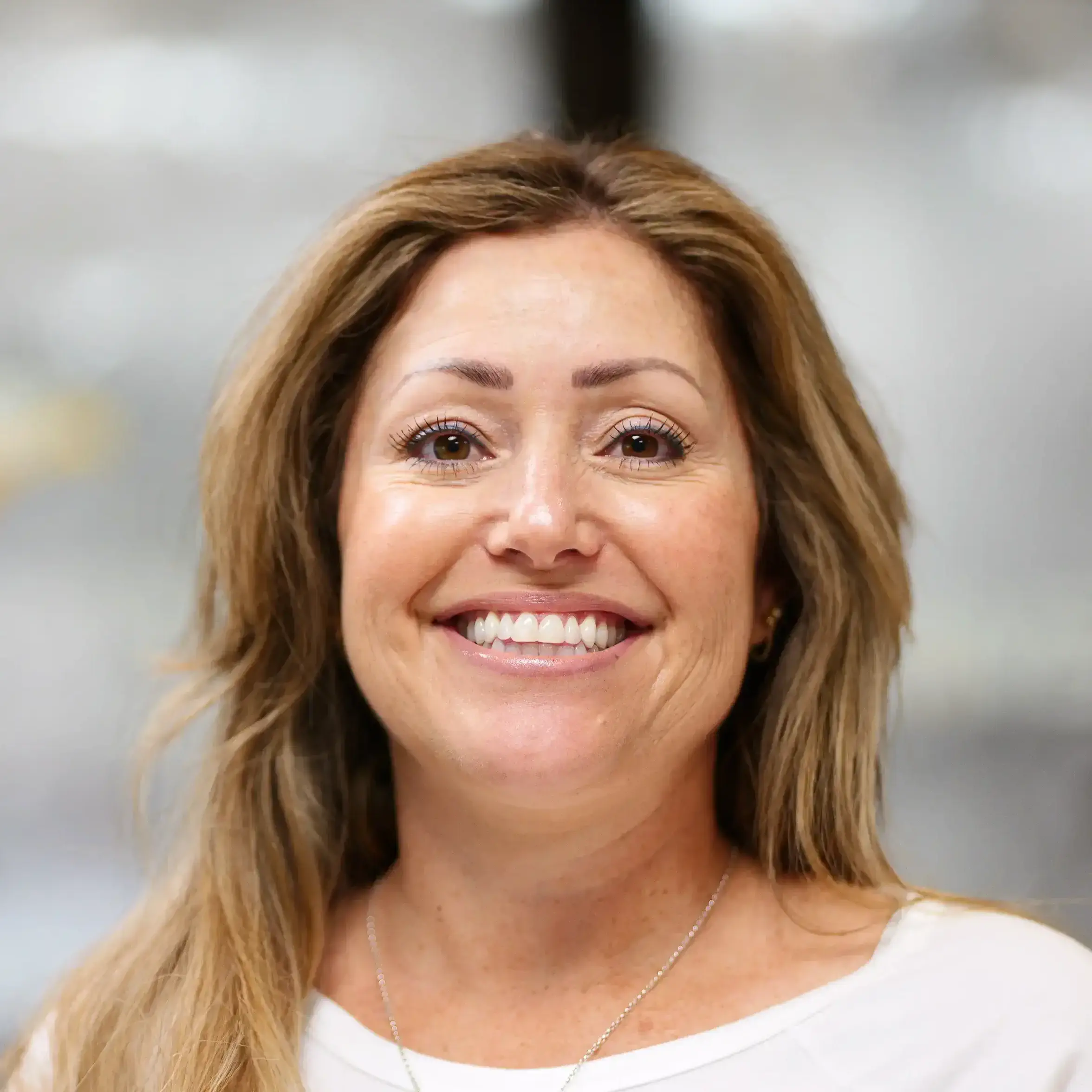 Andrea Repchinuck headshot