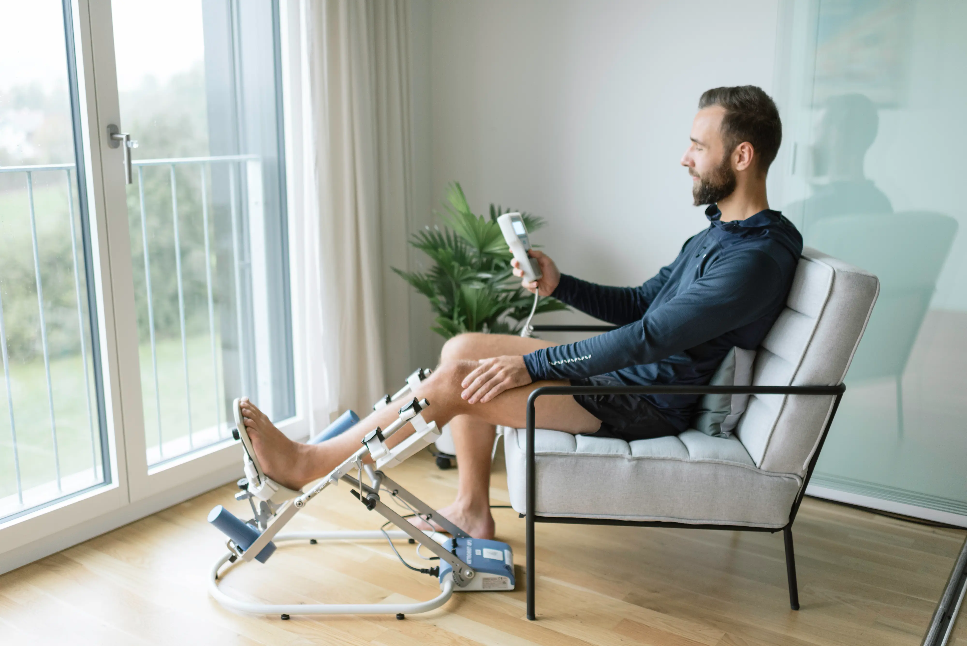 Mietservice Kinetec WINTER Medizintechnik Schweiz