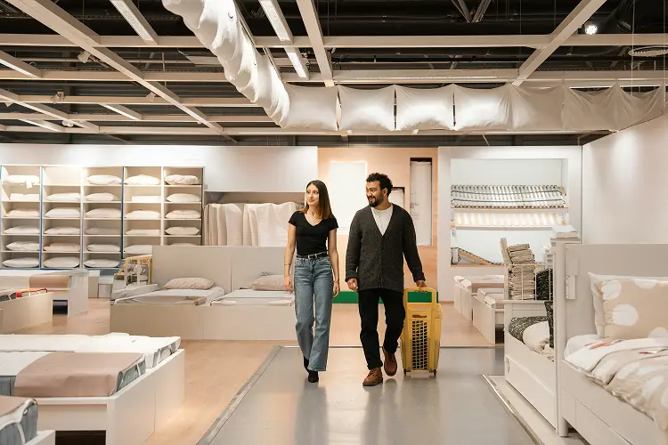 Virtual reality for shopping experiences