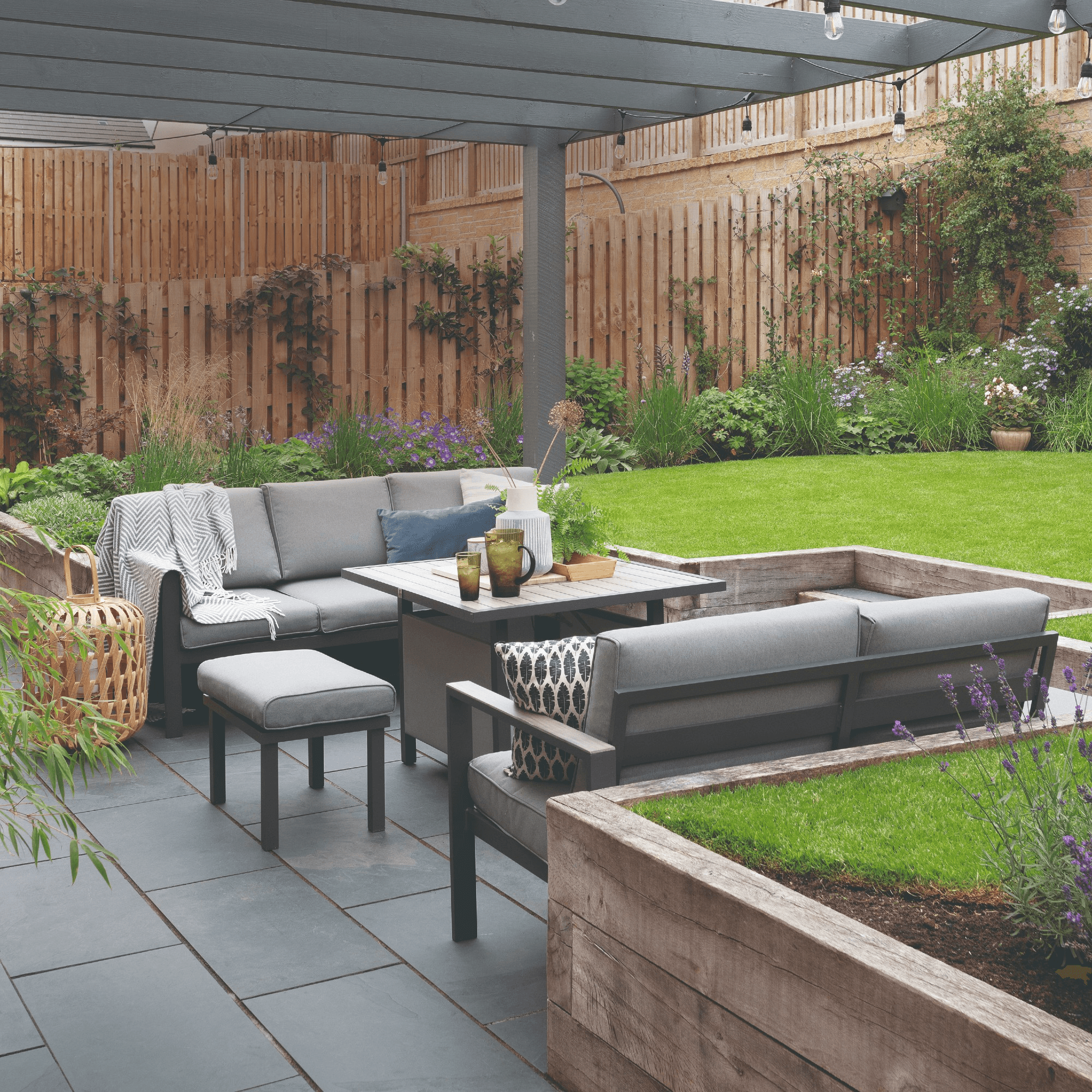 bespoke garden entertainment areas in royston